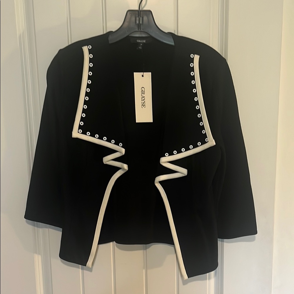 GRAYSE Black and White Blazer with Cropped Design